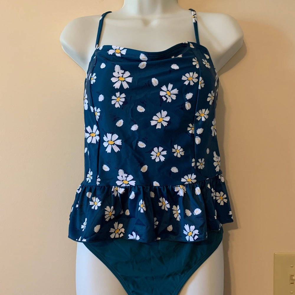 Green Floral Peplum Tankini Top and High waisted Bottoms adjustable straps